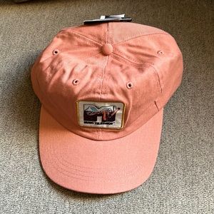MTV hat NWT